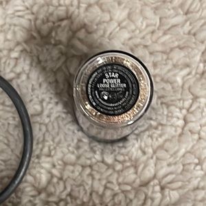 Anastasia Beverly Hills loose glitter star